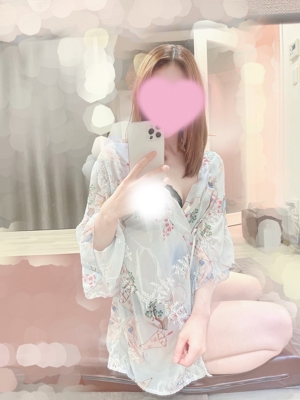 葉月(はづき) えま