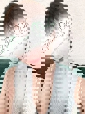 宇佐美 かおり