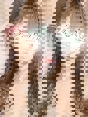 雫みれい