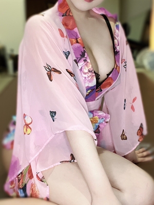 椿 (つばき) はに