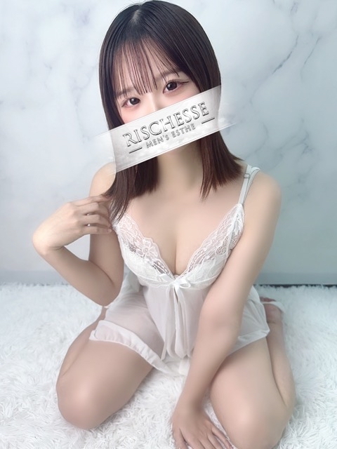 桐谷 るな