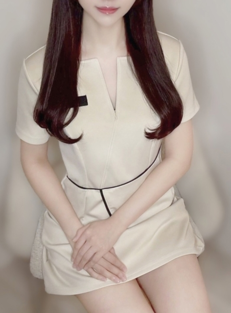 小鳥遊 みお