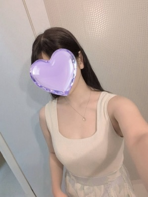 椿 こはる